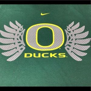 Nike Oregon Ducks Sz. Small Green Tee w/ O & Wings